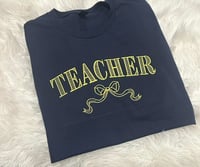 Image 3 of Teacher (bow)