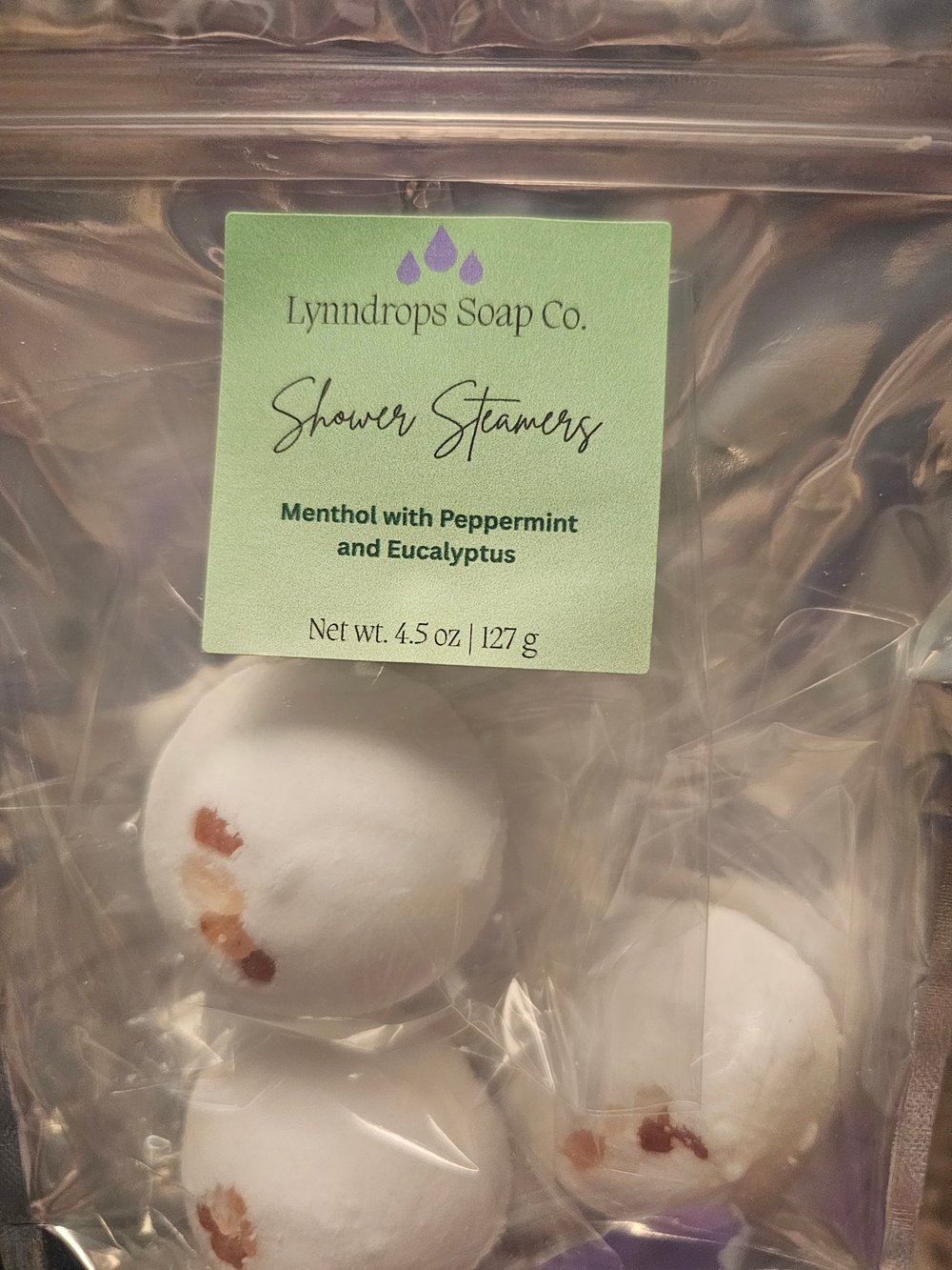 Image of Peppermint and Eucalyptus shower steamers with menthol