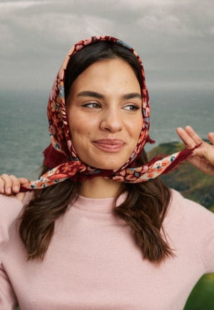 Image of PAÑUELO 100% LANA - GINEBRA