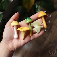 Image 2 of Mushroom necklace - yellow and green