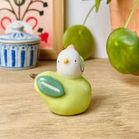 Image 1 of mini canard sur la poire
