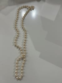 pearl necklace 