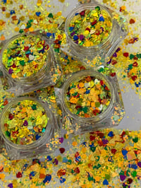 Image 5 of Bunting Love 