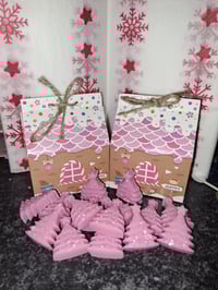 Image 1 of Scoopie Gingerbread House 