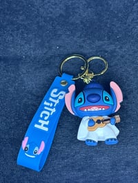 STITCH KEYCHAIN (9)