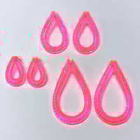 Image 2 of Selenium Pink Rain Stud Earrings - Mega