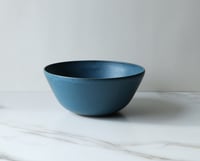 Image 1 of Serving bowl in Teal Blue