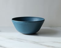 Image 5 of Serving bowl in Teal Blue