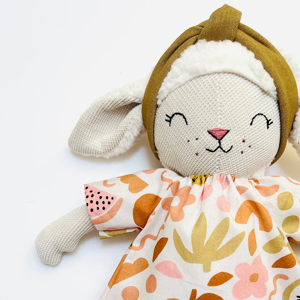 Image of • t o n k a • 