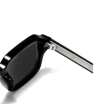 Image 15 of EDUARDO/SZ8105