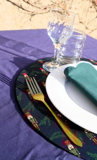 Image 3 of Set de table interchangeable casse noisette