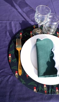 Image 2 of Set de table interchangeable casse noisette