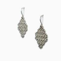 Image 4 of Boucles d'oreilles argent alvéoles "Ruche"