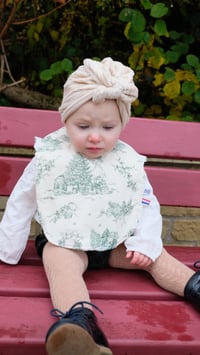 Image 5 of  Bavoir reversible toile de Jouy de Noël