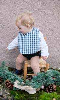 Image 2 of Bavoir reversible vichy sapin