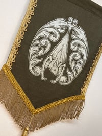Image 4 of Banner "Bat"