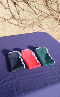 Image 2 of Serviette de table rouge