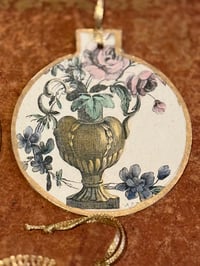 Image 5 of 6 boules de Noël planches XIX ème 