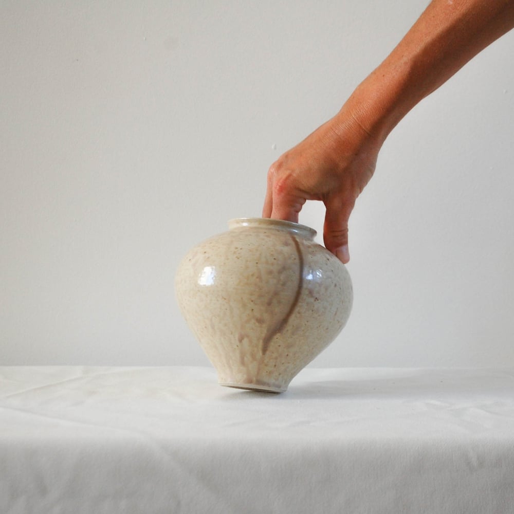 Image of Ash Vase - Purple ash