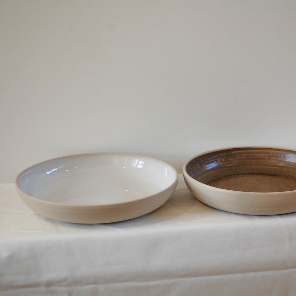 Image of Wide Serving bowl