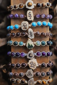 Image 4 of BRACCIALI -con fetta di corno e perline- 