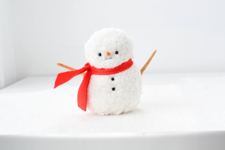 baby snowman plush Image 5