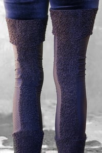Image 7 of TSURARA LEGGINGS | VELVET & LYCRA VERSION