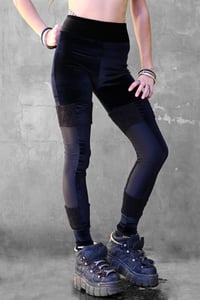 Image 4 of TSURARA LEGGINGS | VELVET & LYCRA VERSION