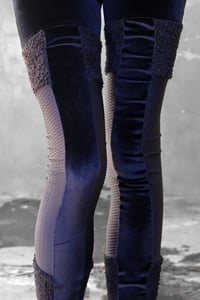 Image 2 of TSURARA LEGGINGS | VELVET & LYCRA VERSION