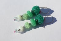 Image 3 of Hanging Floral Gradient earrings (jades)