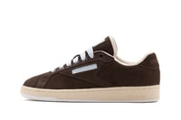 Image 1 of Zapatillas Reebok  Club C Grounds X Sneeze en liquidación.