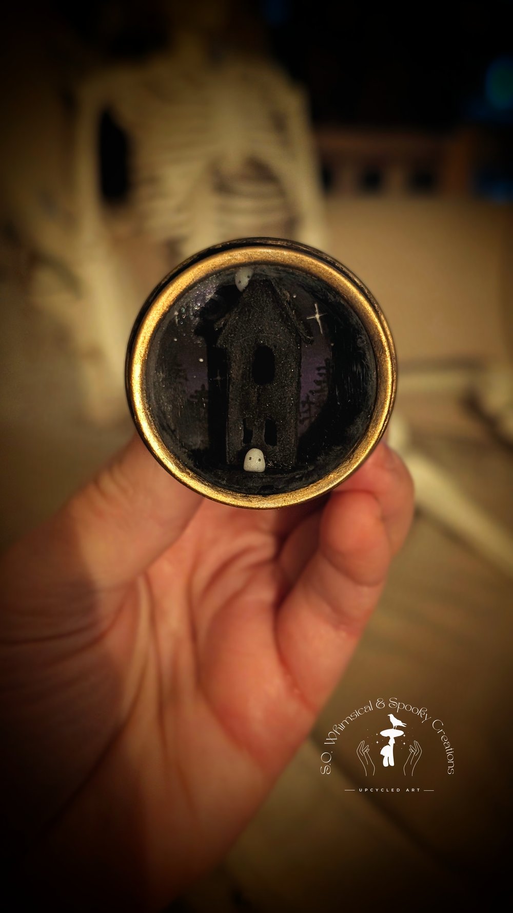 Image of (FREE U.S. SHIPPING) Mini Haunted House Scene Magent