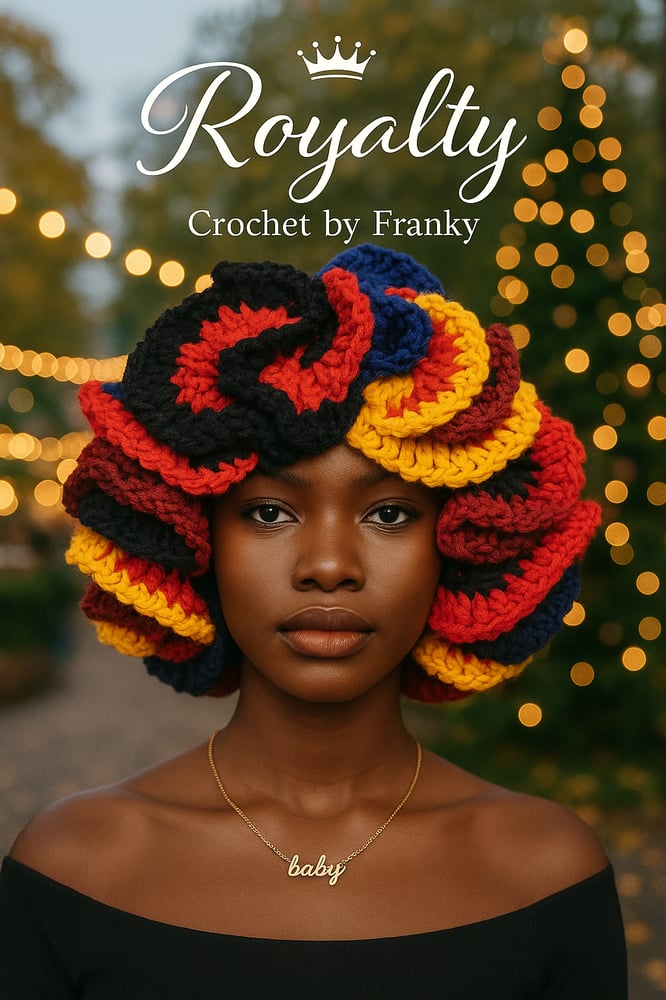 Image of Xxl ruffle hats royalty 