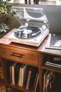 Image 9 of Crosley - T400