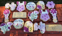 Image 2 of 1 dozen wild flower cookies! Custom  colors available