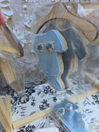 Image 4 of Custom Baby Shower Cookies: Onesie Hanger Favors