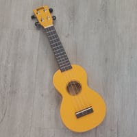 Image 1 of Mahalo Rainbow Series Soprano Ukulele - Yellow