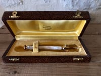 Image 7 of Pince à sucre ou à glaçon dans son écrin 