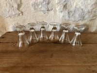 Image 8 of Petits verres à liqueurs anciens