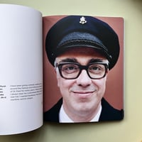 Image 4 of Hamburgs Heads and Hats (Foto Buch)