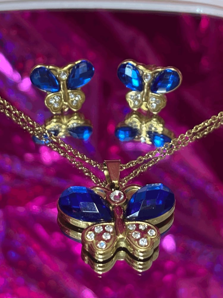 Image of Blue Butterfly / Mariposa Azul