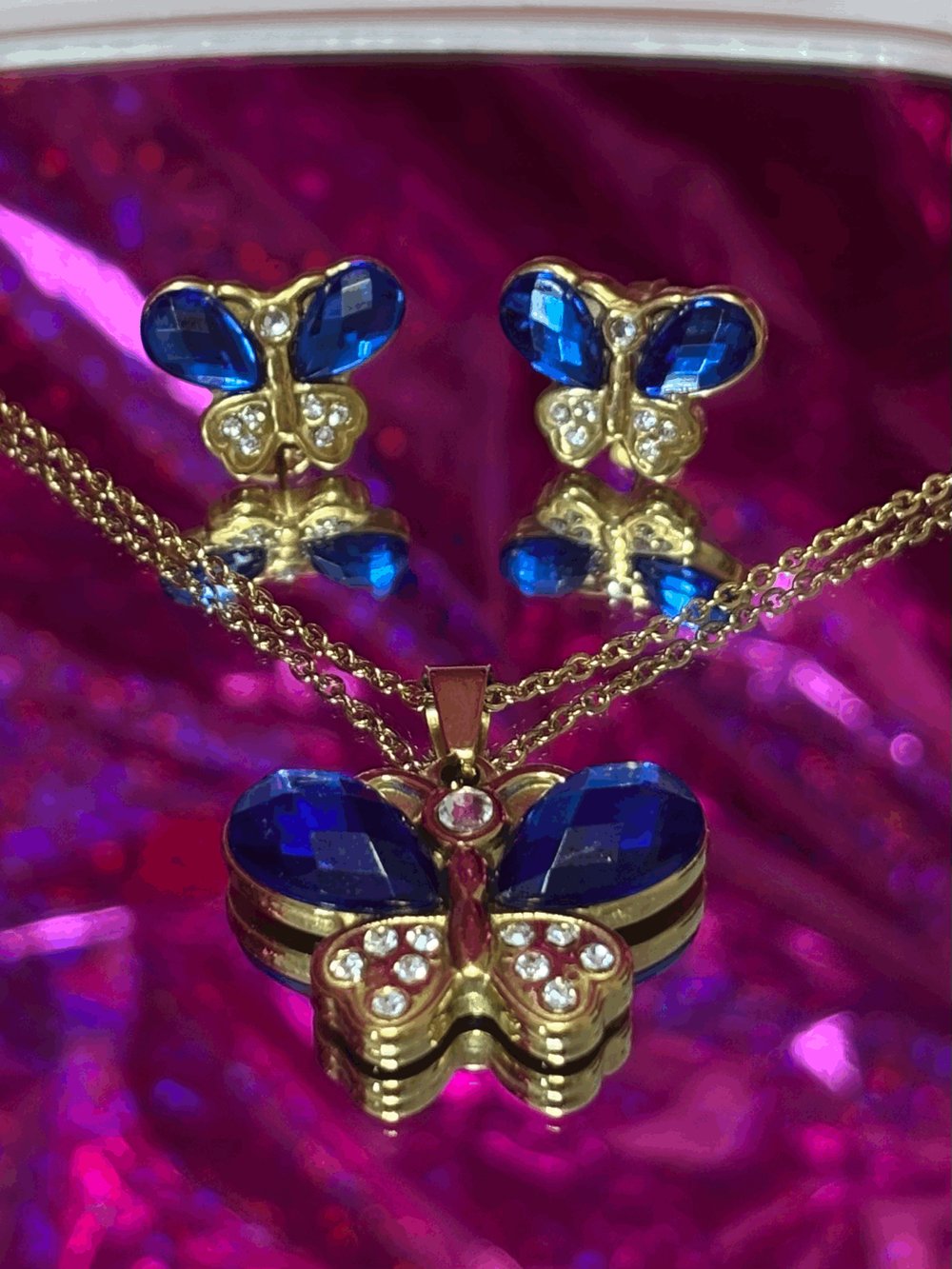 Image of Blue Butterfly / Mariposa Azul