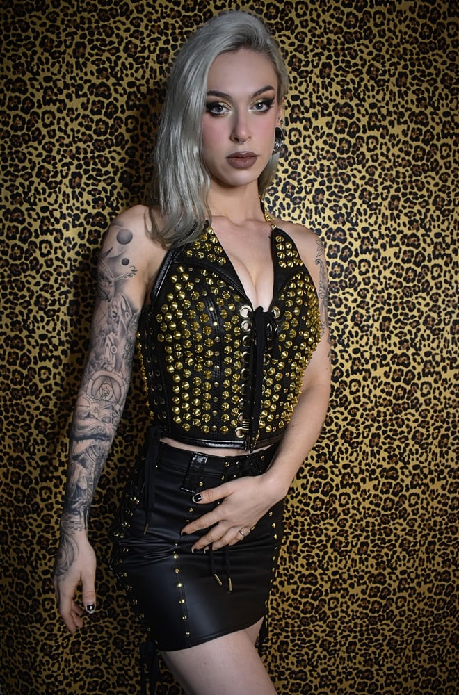 Image of MEDIUM - LARGE MOTO TOP