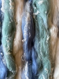 Image 3 of Frozen Art Batt