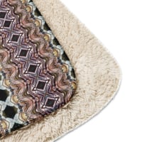 Image 6 of Sherpa Blanket - Bumble Bee