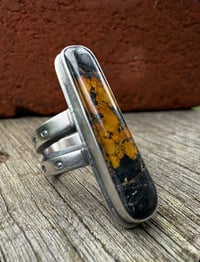 Image 1 of WL&A Handmade Ingot Old Style Split Band Black Jack Ribbon Turquoise Ring - Size 8 