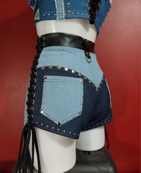 Image 4 of Blackthorn Shorts 