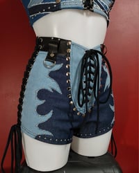 Image 3 of Blackthorn Shorts 