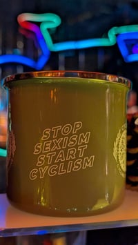 Image 3 of Cofftea Cup STOP SEXISM START CYCLISM | Emaillebecher | Ltd. Edition