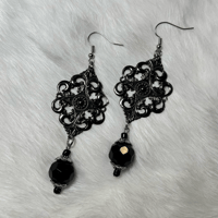 Gothic droplet earrings (black)